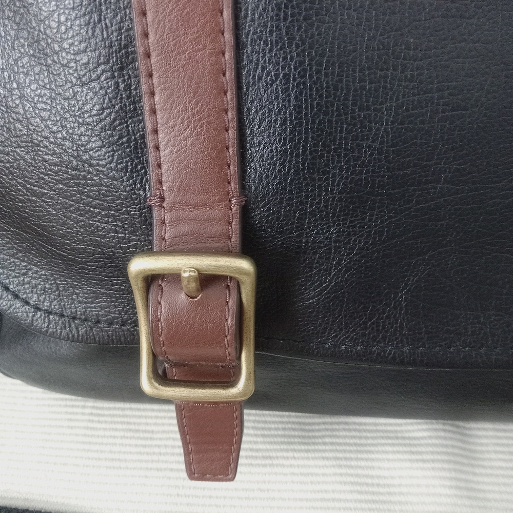 Fossil Black Leather Briefcase/Laptop bag/Work bag. Unisex. - Picture 11 of 11